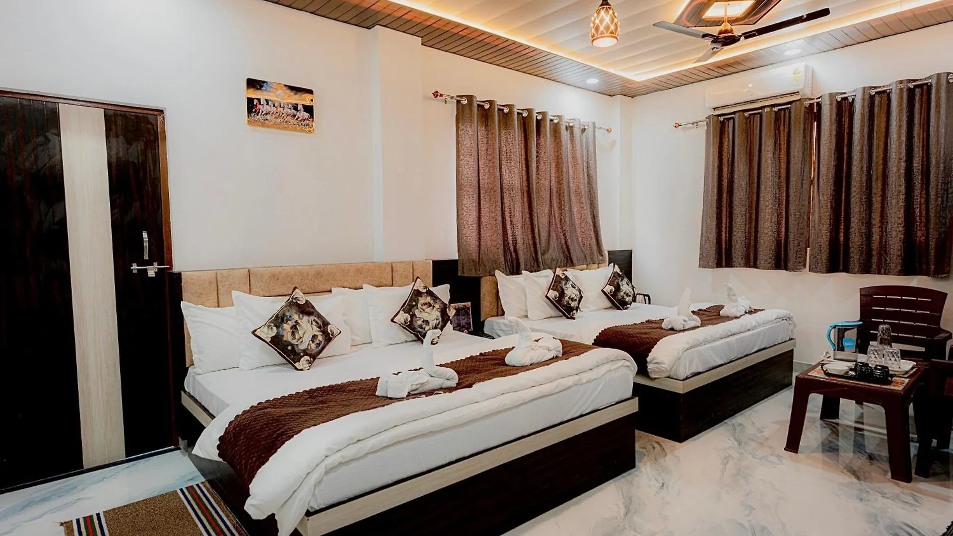 Hotel Kashi In Варанаси 3*,  Индия