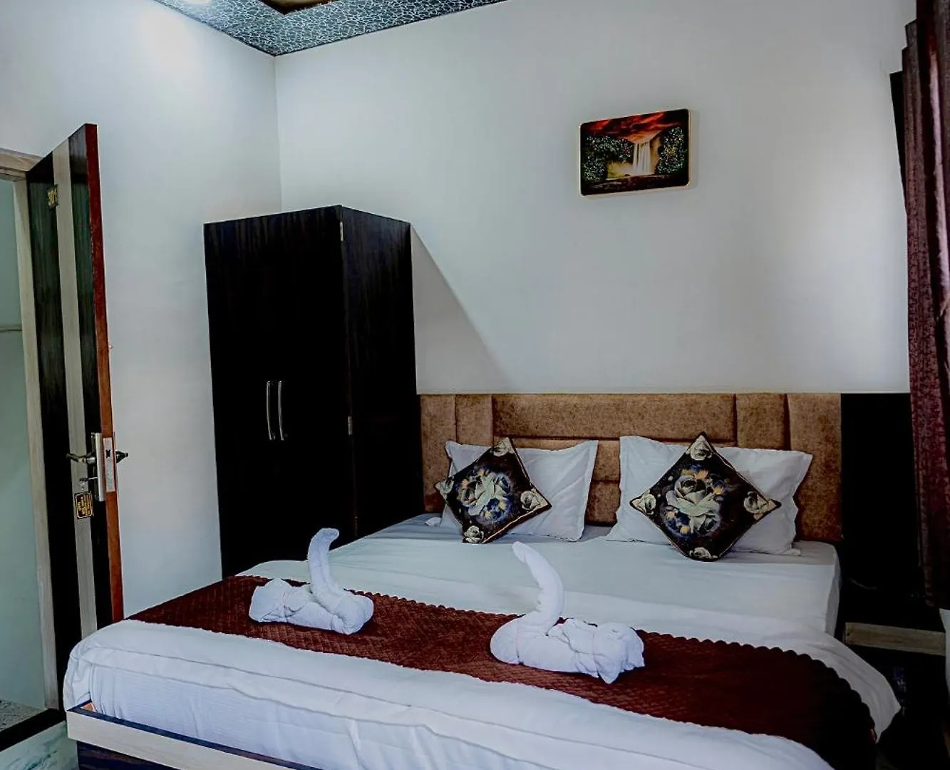 ***  Hotel Kashi In Варанаси Индия