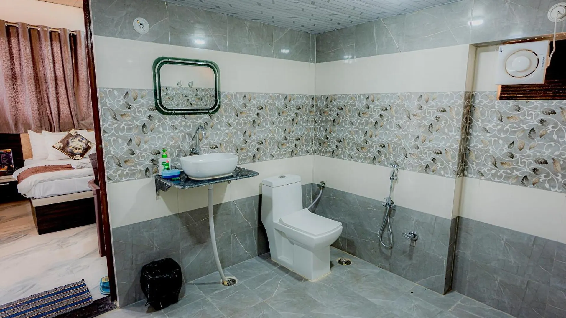 Hotel Kashi In Варанаси Индия