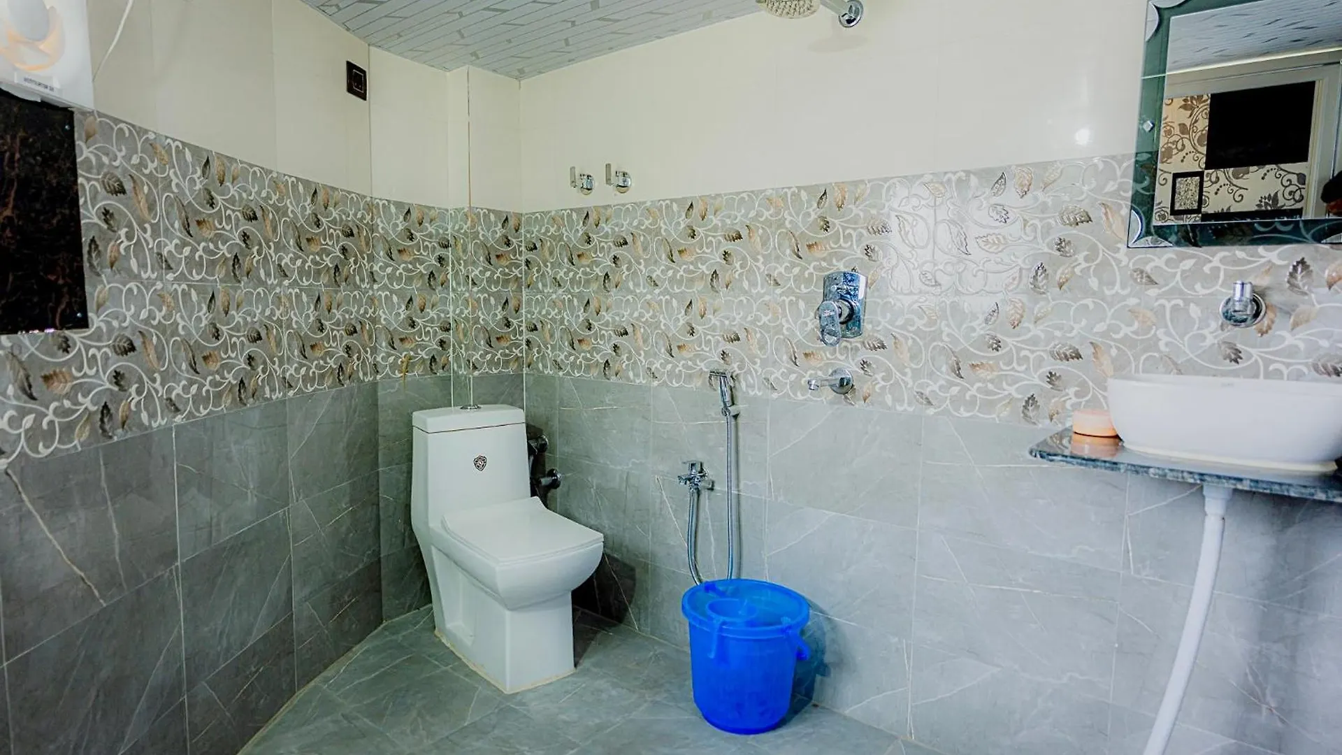Hotel Kashi In Варанаси 3*,  Индия